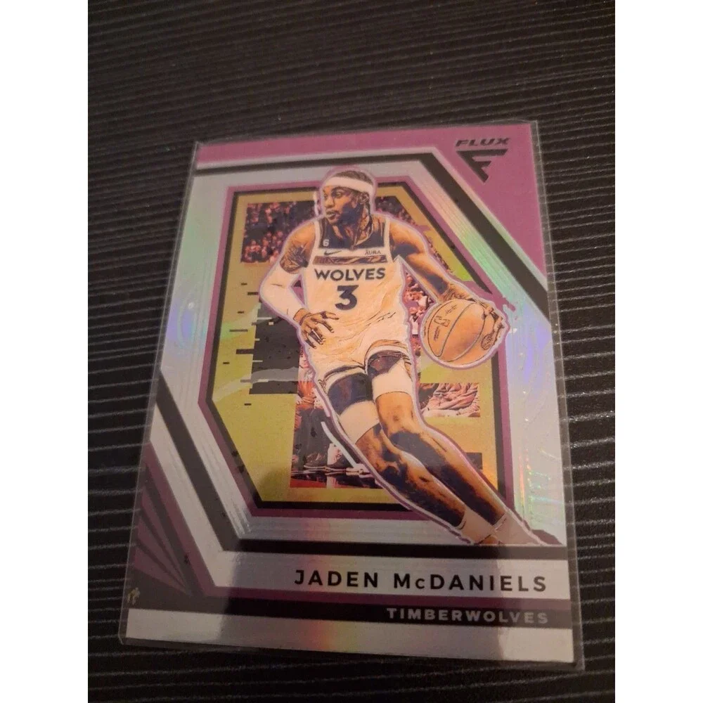2022-23 Panini Flux - Jaden McDaniels #189 Silver Prizm
